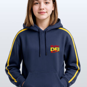 Blusa em Moletom com Bolso Canguru e Capuz